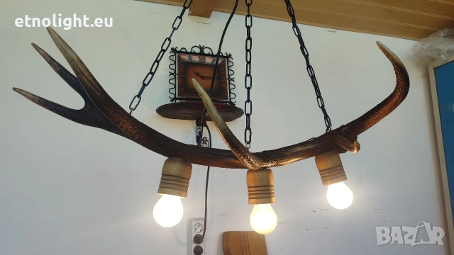 Ръчно изработени полилеи от паднали еленови рога с ръчно изработени дървени чашки , снимка 17 - Полилеи - 53441754