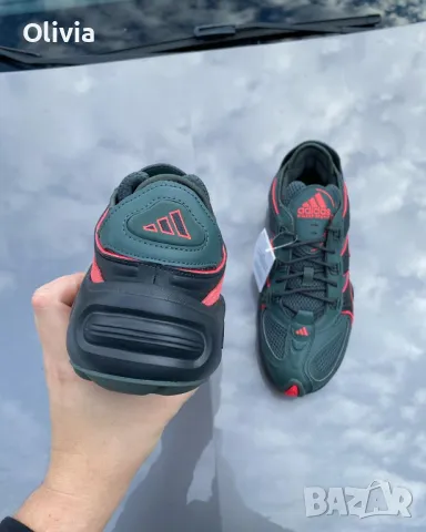 adidas FYW S-97 размер 40 2/3, снимка 6 - Маратонки - 48501786