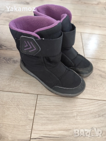 лот от детски зимни дрехи и ботуши, снимка 4 - Детски якета и елеци - 52835408