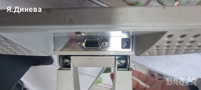 Мини монитори TVS и Multiq, снимка 11 - Монитори - 53809819