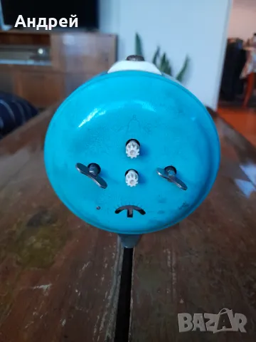 Стар настолен часовник будилник Янтар,Jantar, снимка 4 - Антикварни и старинни предмети - 48619852