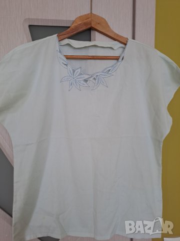 Лятна дамска светлосиня блуза с бродерия отпред, снимка 3 - Блузи с дълъг ръкав и пуловери - 41578909