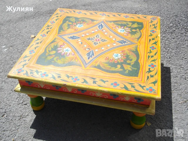 КРАСИВА РЪЧНО РИСУВАНА МАСА МАЛКА МАСИЧКА KARE , снимка 2 - Антикварни и старинни предмети - 50503390