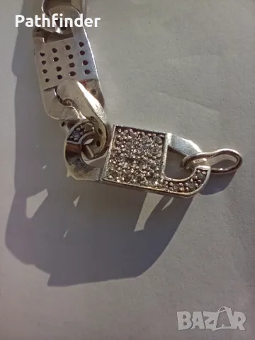 Масивна сребърна гривна с циркони сребро 925, снимка 4 - Гривни - 47855936