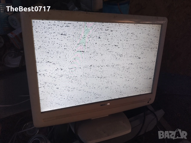 компютр с Монитор Стра но здрав , снимка 4 - Монитори - 51861378