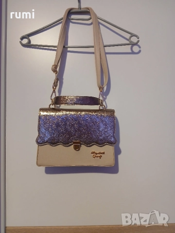 Българска дамска чанта 