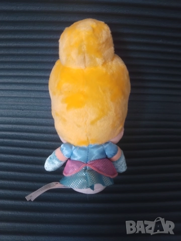 Disney Плюшена Кукла Пепеляшка, снимка 2 - Плюшени играчки - 51988816