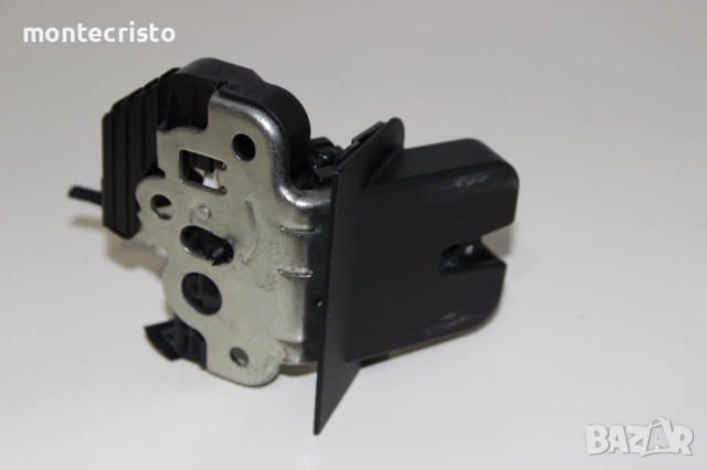 Брава заден капак Audi A3 8P facelift sportback 5 врати (2008-2012г.) 4 пина / 8K9827505, снимка 3 - Части - 51957813