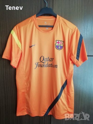 Barcelona Nike оригинална рядка тренировъчна тениска футболна фланелка размер L Барселона , снимка 1 - Тениски - 41553843