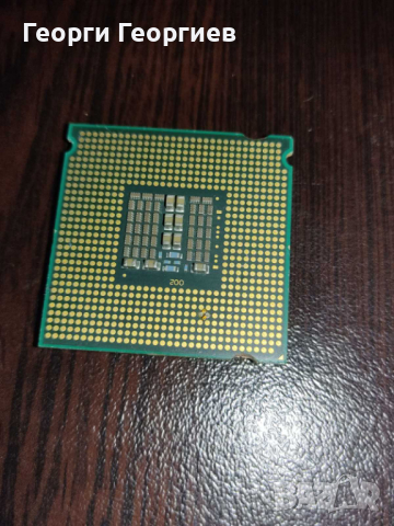 4-ядрен процесор Xeon E5440 за сокет 775, снимка 2 - Процесори - 44766968