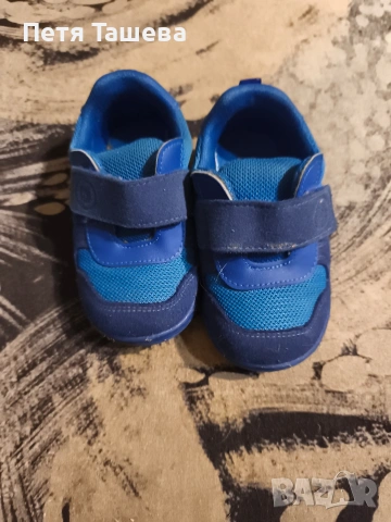 бебешки маратонки 