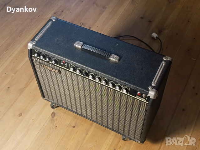 Yamaha G100 - 212 II Комбо Китарен Усилвател (кубе), снимка 2 - Китари - 52208859