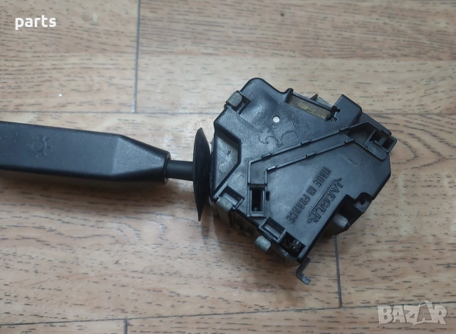 Лост Мигачи - Фарове и Клаксон Рено 19, снимка 4 - Части - 52878513