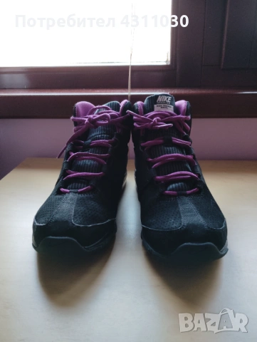 Маратонки Nike 41номер, снимка 2 - Дамски ботуши - 53391982