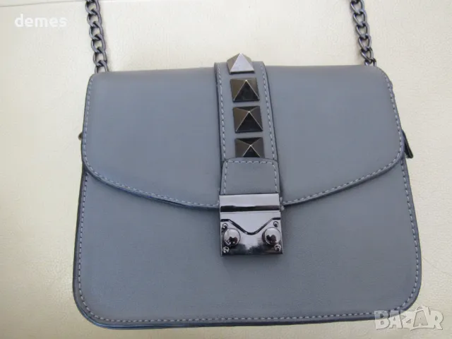 Нова дамска сива чанта, снимка 2 - Чанти - 48339532