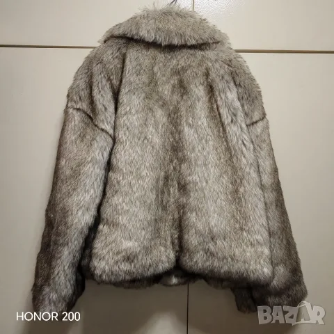 Дамско късо палто ZARA. , снимка 2 - Палта, манта - 56379738