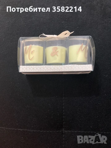 Подаръчен комплект свещи Mr & Mrs, снимка 1