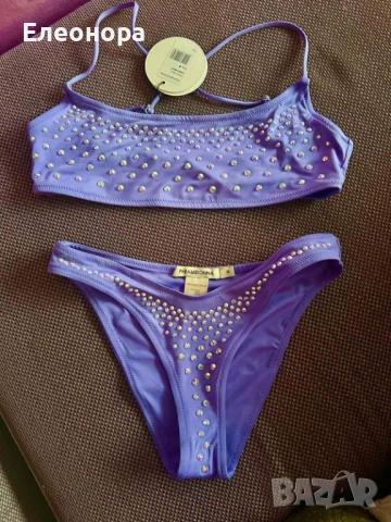 Нов бански с камъчета