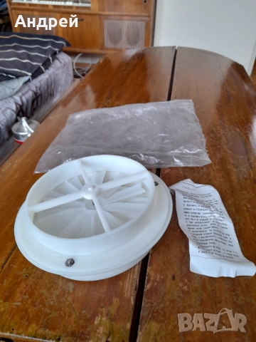 Стара вентилационна розетка, снимка 2 - Антикварни и старинни предмети - 52930420