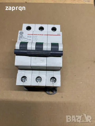 Автоматичен трифазен предпазител 20 А, снимка 1
