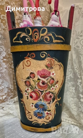 Дървен съд за чадъри/ декорация