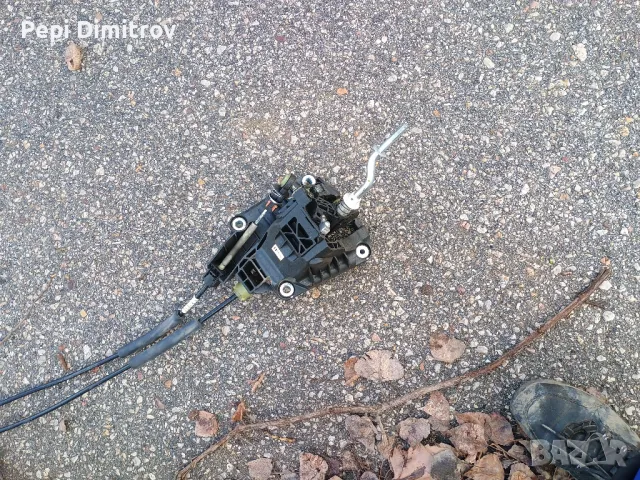 Скоростен лост+ жила Mazda 5 Minivan I (02.2005 - 12.2010), 4+1 вр.,2.0 дизел 110 коня