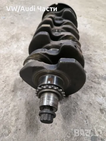 Колянов вал за 1.9TDI VW Golf 4 Audi A3 Seat Skoda Bora Голф 4 Ауди А3 Сеат 1.9тди 06A105209B, снимка 3 - Части - 48420676