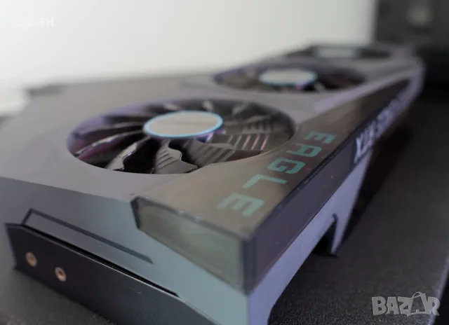 Gigabyte Eagle RTX 3080, снимка 11 - Видеокарти - 55877842