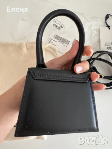 Оригинална, с доказан произход Jacquemus, снимка 7 - Чанти - 50084402