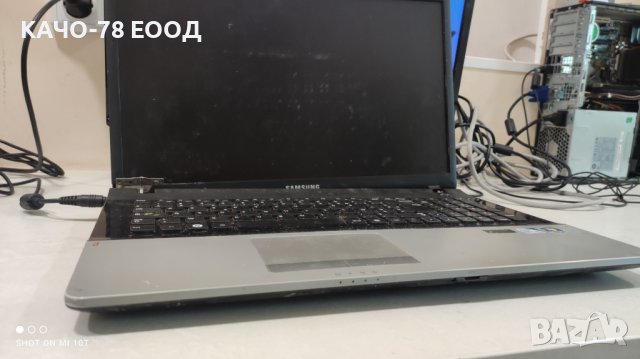 Лаптоп Samsung NP300E5Z, снимка 6 - Части за лаптопи - 41875701
