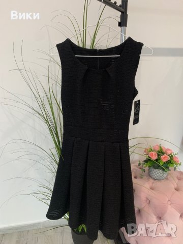 Нова рокля с етикет в размер S, снимка 10 - Рокли - 44308495