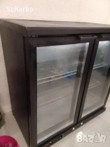 Хладилна витрина 