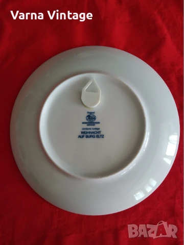 Колекционерска порцеланова чиния. Hutschenreuther Германия., снимка 3 - Колекции - 50859698