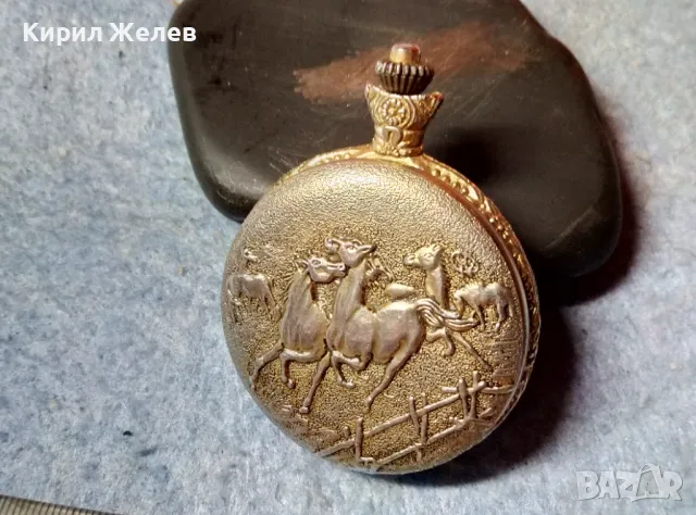 ВИНТИДЖ АРТ МОДЕЛ МЕХАНИЧЕН ДЖОБЕН ЧАСОВНИК с КОНЕ на КАПАКА и НУЖДА от ЦИФЕРБЛАТ и РЕМОНТ 48863, снимка 7 - Джобни - 48035373