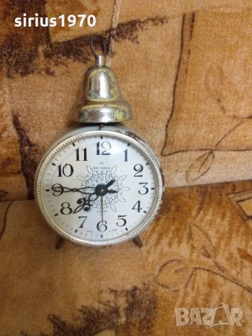 Будилник янтар работещ, снимка 1