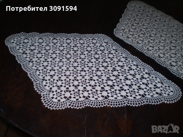 Две Стари Малки Плетени На Една Кука покривки цвят икрю, снимка 4 - Други ценни предмети - 34151067