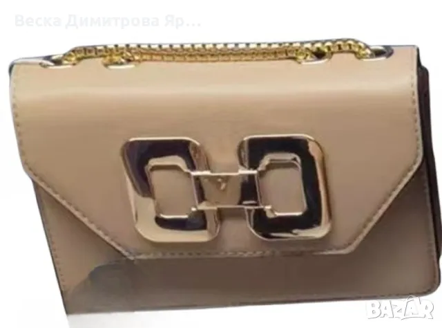 Дамска чанта с елегантна метална декорация, снимка 2 - Чанти - 49020167