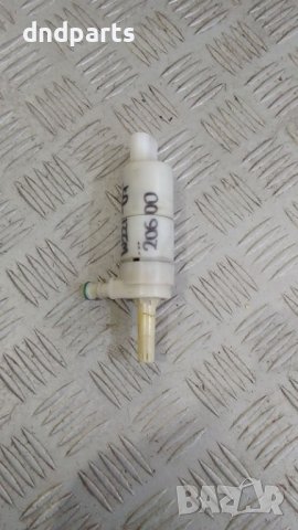 Помпичка чистачки Mercedes S500 W221 4Matic 2007г.	