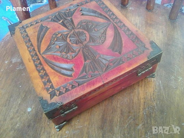 Стара пирографирана българска кутия, снимка 4 - Други ценни предмети - 39531822