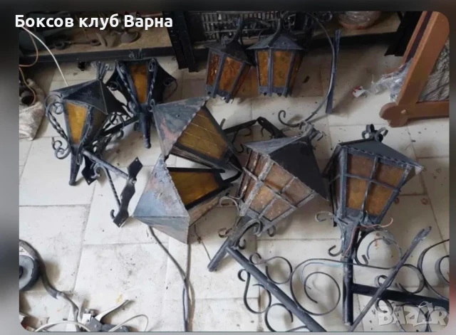 Продавам много стари антични лампи за градина от ковано желязо 