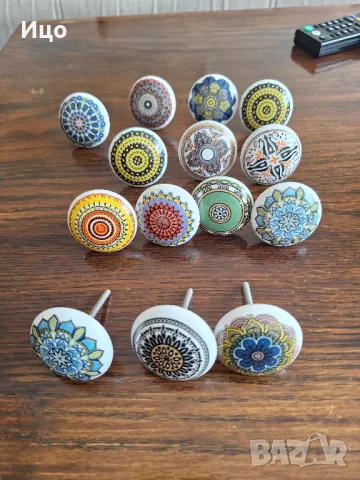 Порцеланови дръжки 