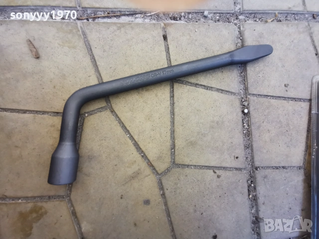 17ММ КЛЮЧ ЗА ГУМИ 1203261836, снимка 4 - Аксесоари и консумативи - 53815590