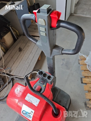 Електрическа траспалетна количка, 1500 кг., снимка 6 - Други инструменти - 51605813