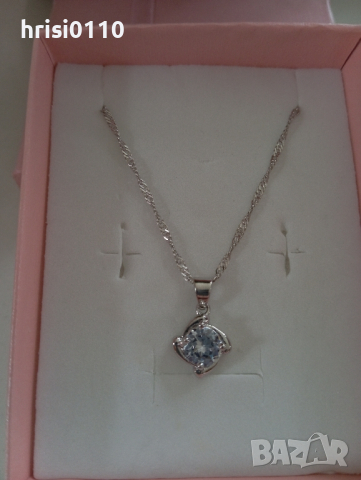 Ново сребърно дамско колие , снимка 2 - Колиета, медальони, синджири - 44673455
