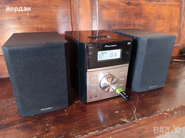 Мини аудио система Pioneer USB...DVD, снимка 3 - Аудиосистеми - 50772649