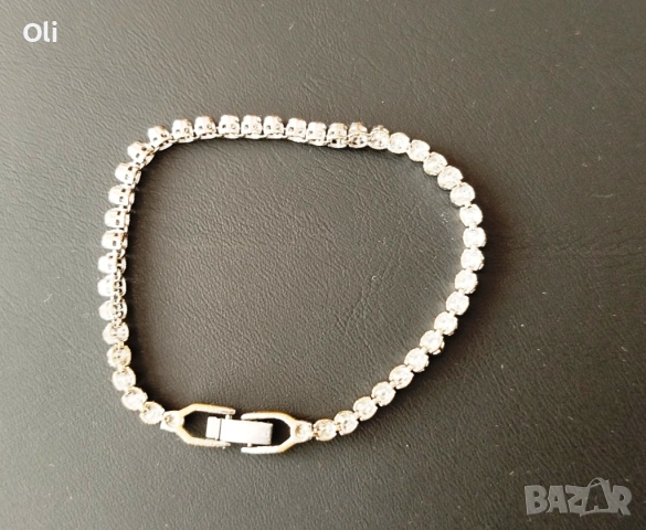 Оргинална сребърна гривна сваровски / svarovski