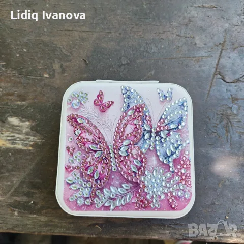 Ръчно декорирана кутия за бижута , снимка 2 - Декорация за дома - 55854303