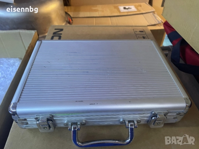 Покер чипове комплект , снимка 6 - Карти за игра - 51870580