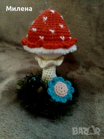 Плетена гъбка върху пънче