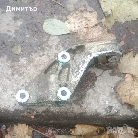 Лапа Двигател - Скорости За Фиат Пунто 1.2И 8В 1997г / Fiat Punto 1.2I 8V 1997y, снимка 2 - Части - 47986925